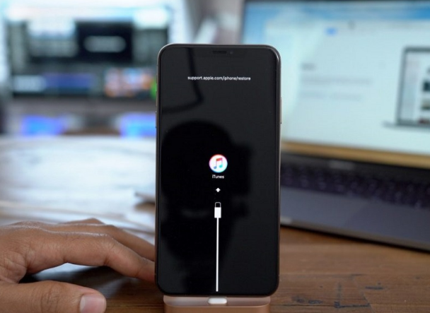 龙亭苹果手机维修分享iPhone12进DFU教程 